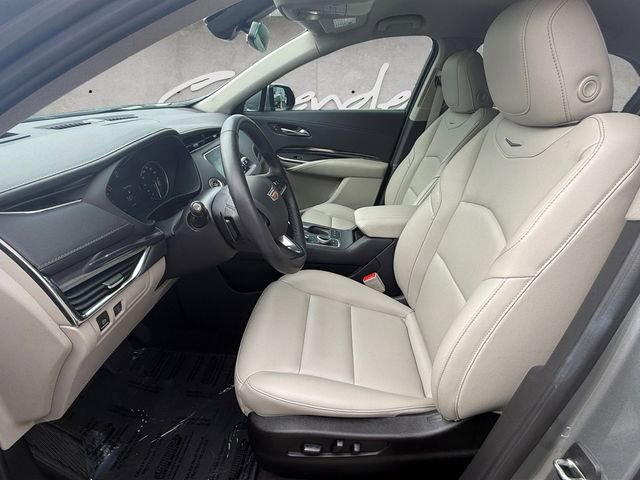 Used 2023 Cadillac XT4 Luxury image 19