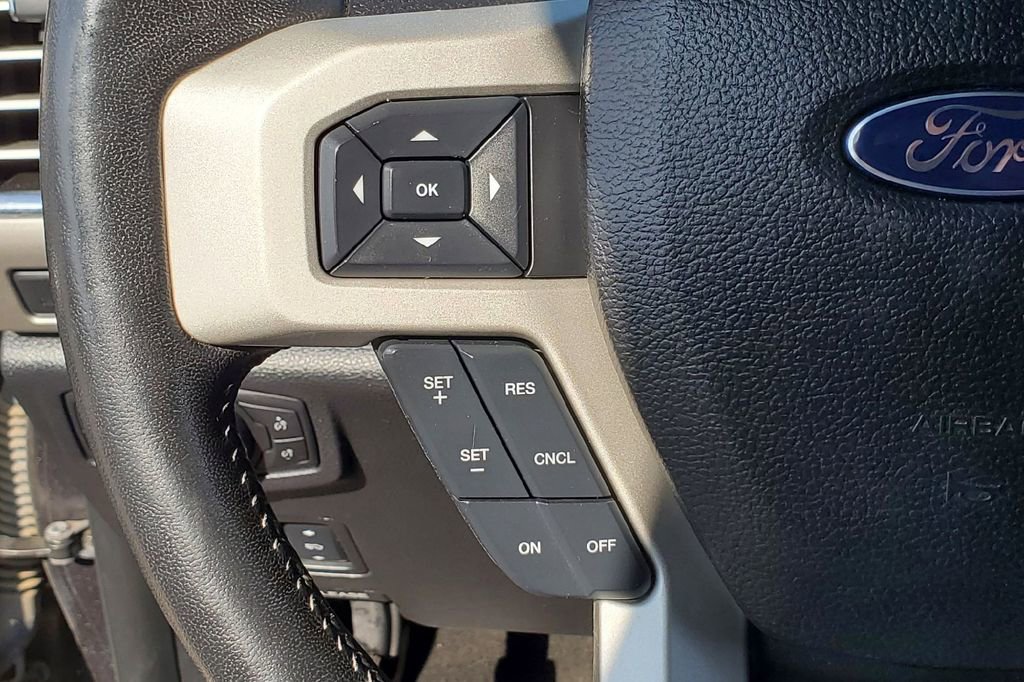 Used 2017 Ford F250 Lariat w/ Lariat Ultimate Package AWD/4WD image 13