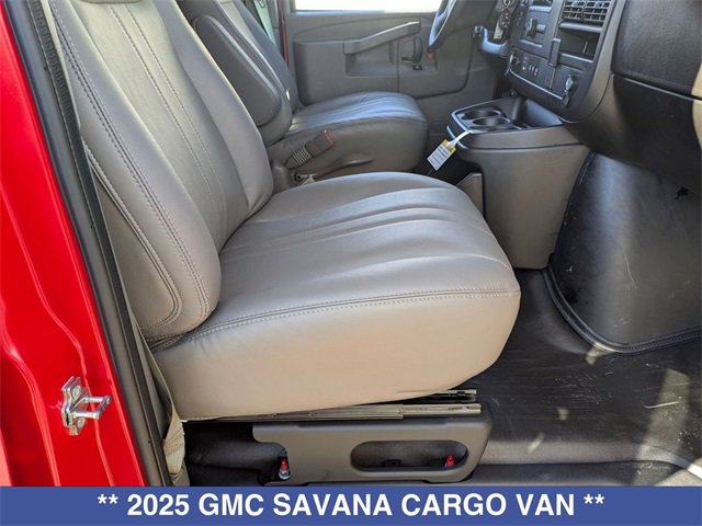 New 2025 GMC Savana 3500 image 23