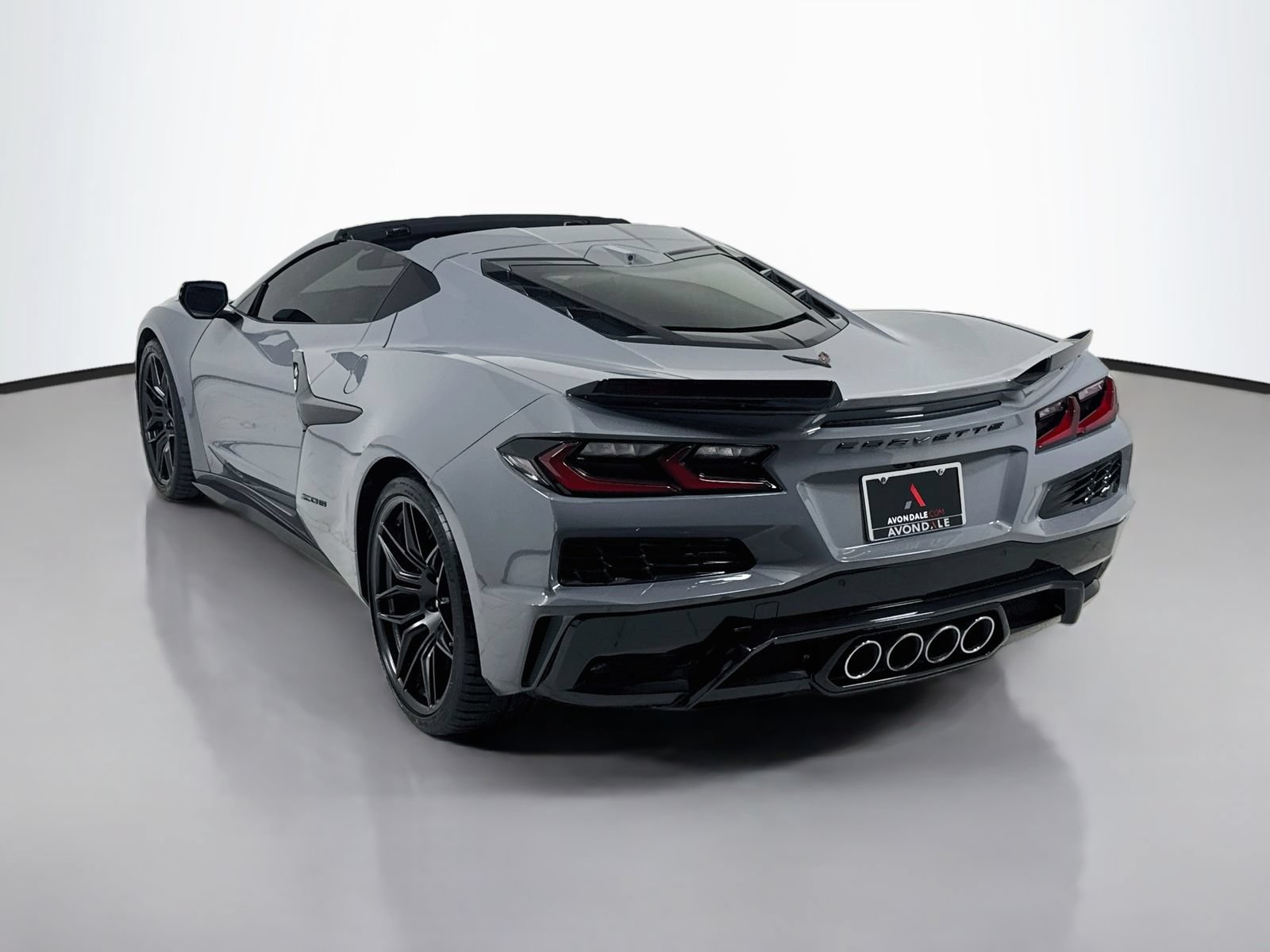 Used 2024 Chevrolet Corvette Z06 RWD image 5