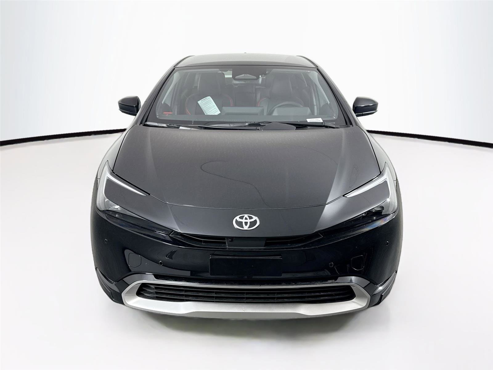 New 2026 Toyota Prius Plug-In Hybrid image 3