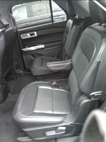 Used 2022 Ford Explorer Limited w/ Equipment Group 301A AWD/4WD image 5