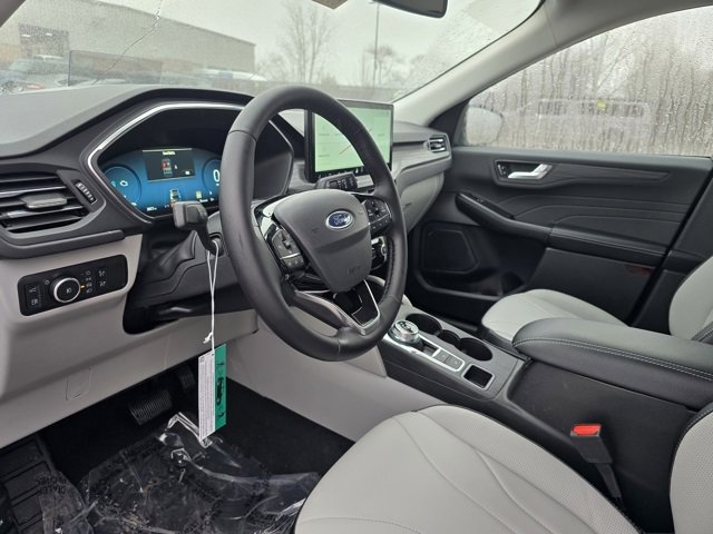 New 2026 Ford Escape SE w/ PHEV Premium Package image 11