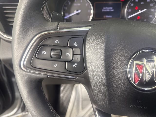 Used 2023 Buick Envision Essence image 28