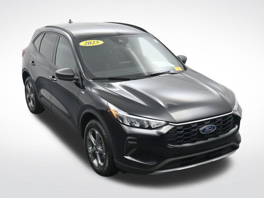 Used 2025 Ford Escape ST-Line AWD/4WD image 23