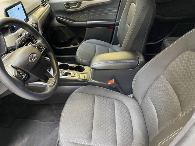 Used 2025 Ford Escape Active image 19