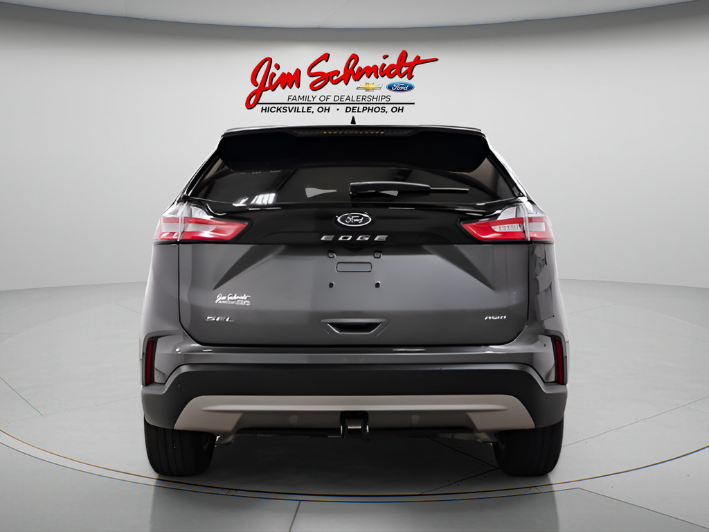 Used 2024 Ford Edge SEL w/ Convenience Package AWD/4WD image 5