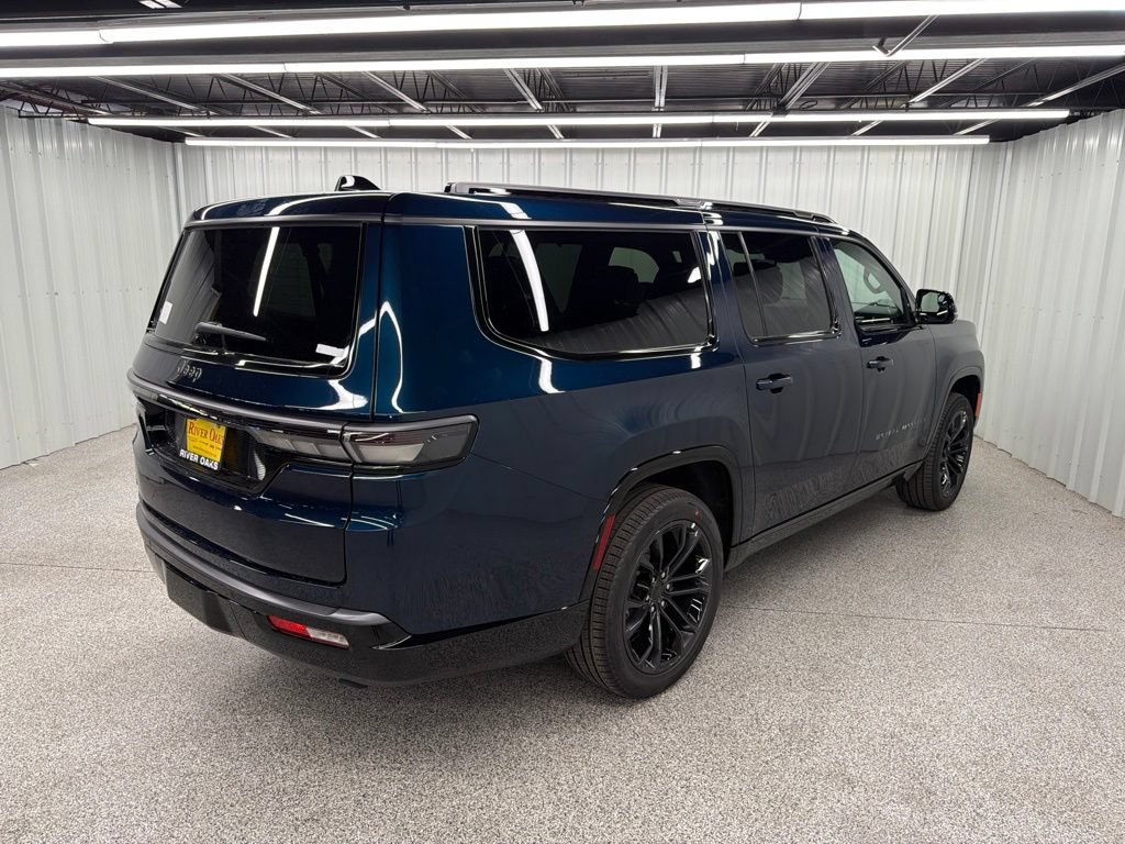 New 2026 Jeep Grand Wagoneer L Summit AWD/4WD image 5