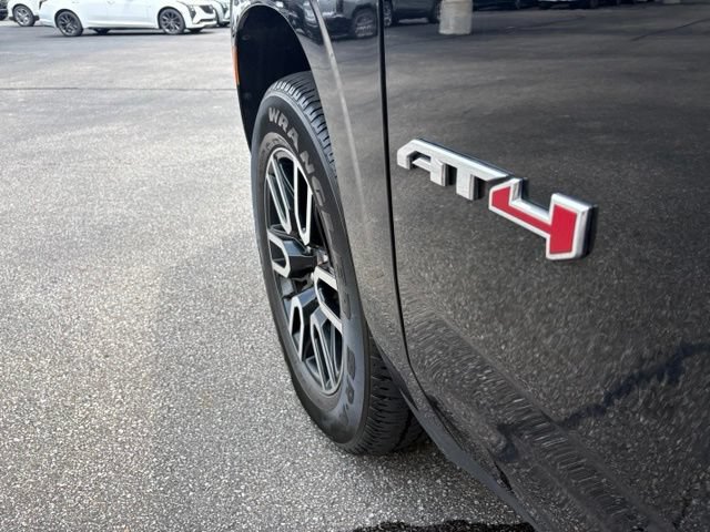 Used 2021 GMC Yukon AT4 w/ Rear Media and Nav Package AWD/4WD image 15