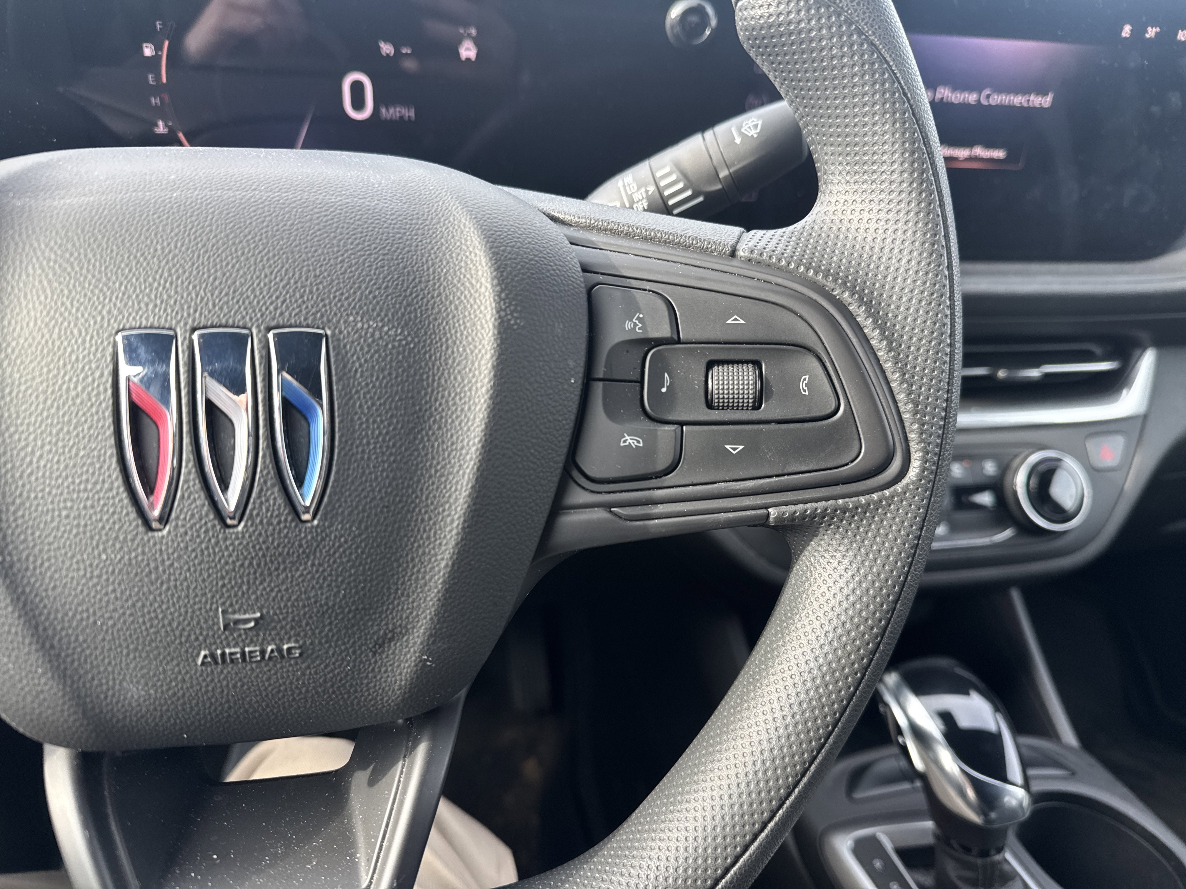 Used 2024 Buick Envista Preferred w/ Advanced Safety Package image 19