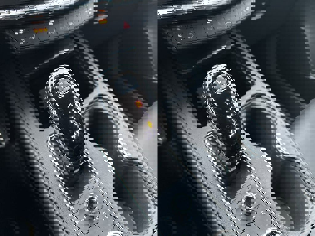 Used 2021 Cadillac XT4 Sport image 19