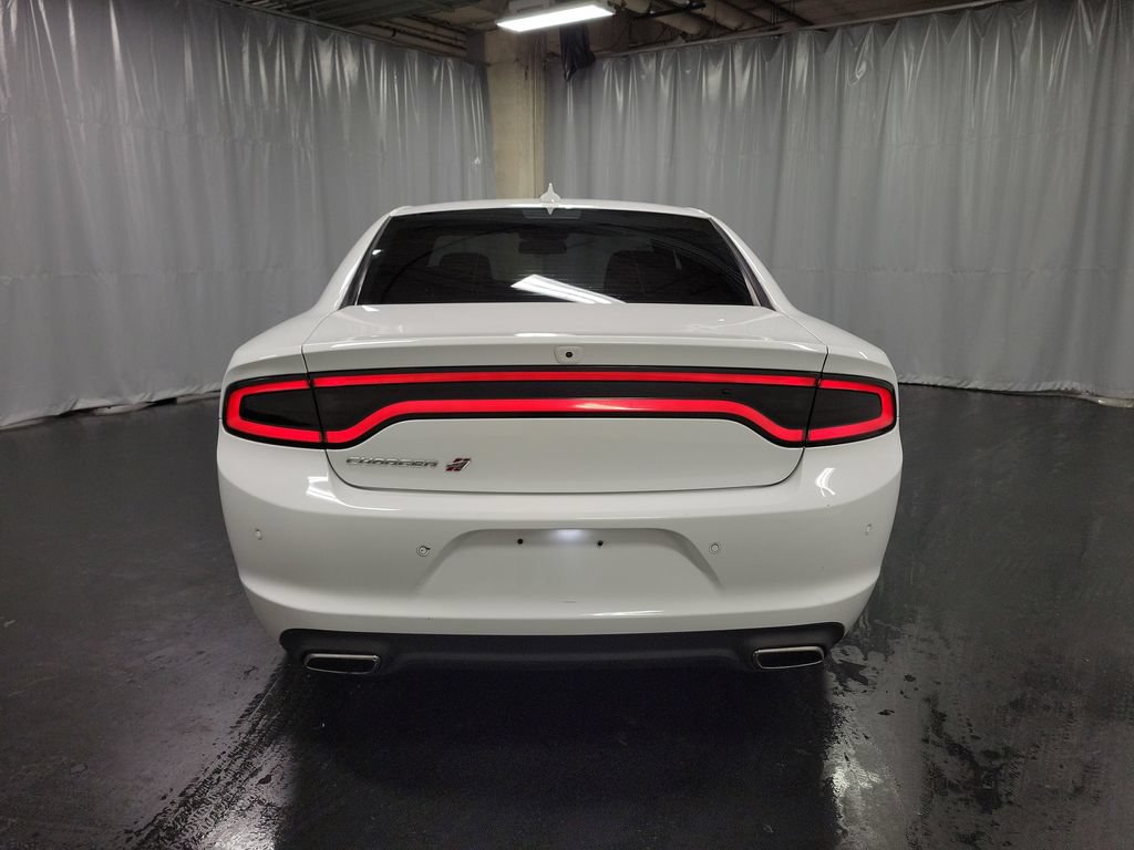 Used 2022 Dodge Charger SXT AWD/4WD image 7