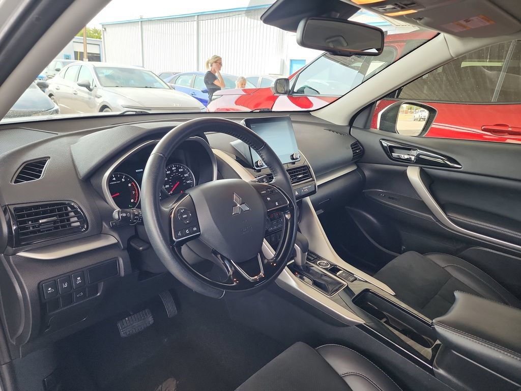 Used 2024 Mitsubishi Eclipse Cross SE AWD/4WD image 13
