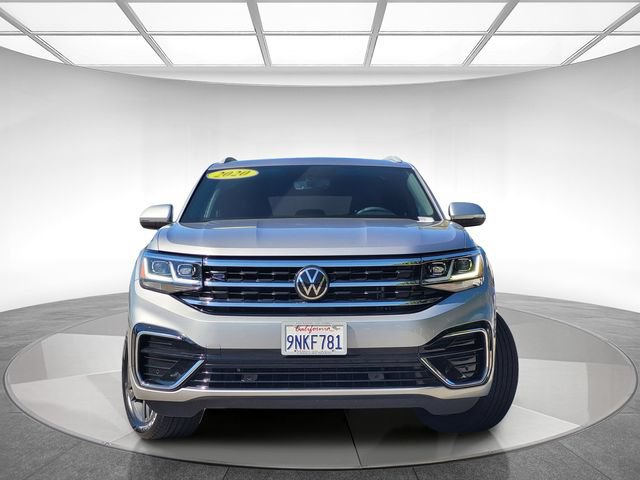 Used 2020 Volkswagen Atlas Cross Sport SE w/ Panoramic Sunroof Package FWD image 2