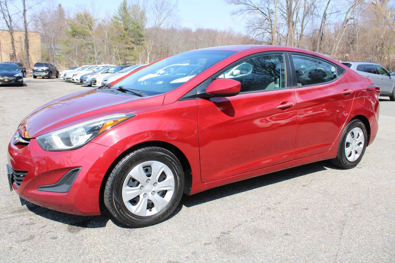Used 2016 Hyundai Elantra SE image 13
