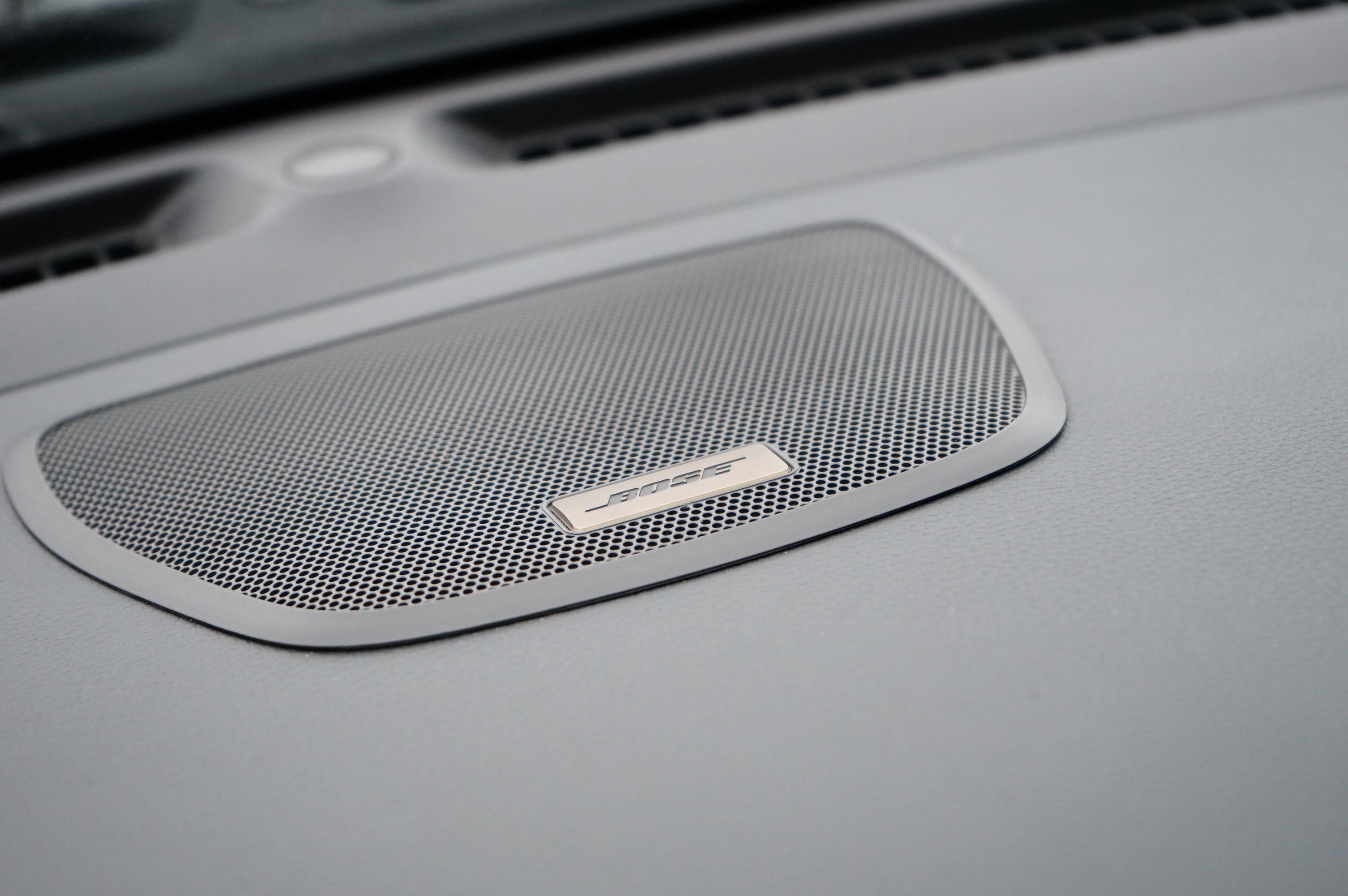 Used 2016 Nissan Rogue SL w/ SL Premium Package image 31