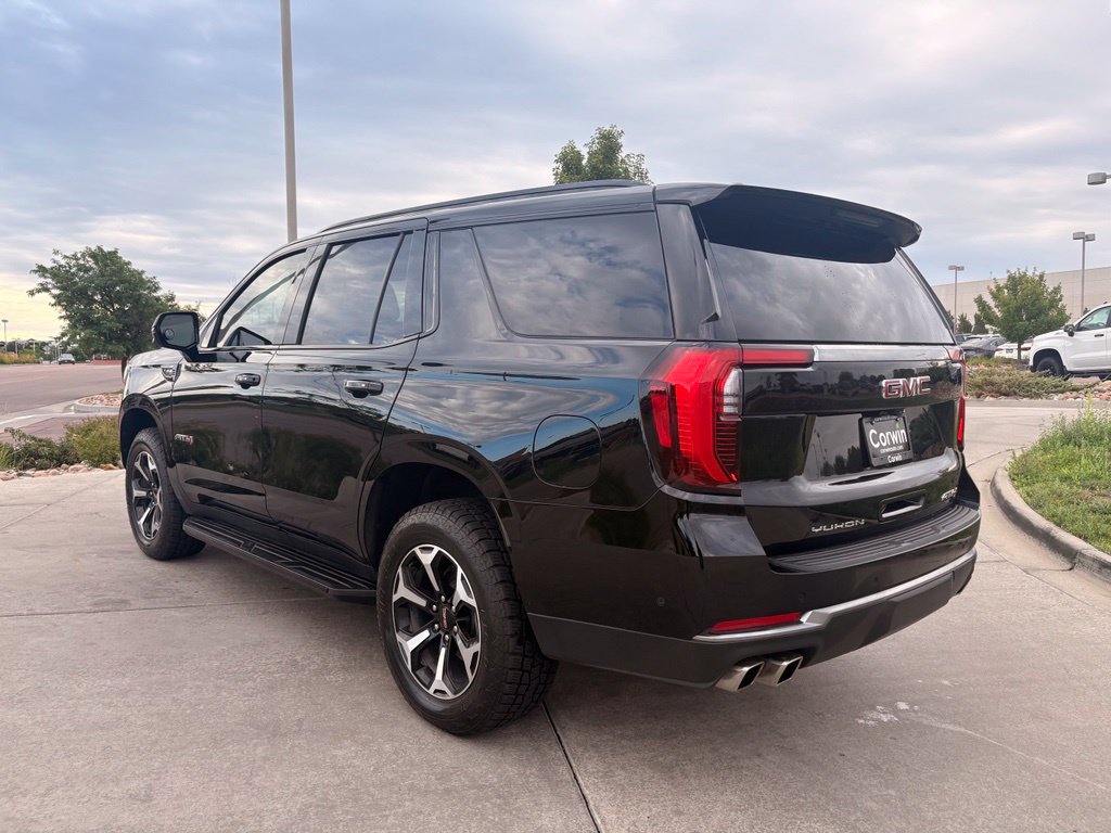 Used 2025 GMC Yukon AT4 AWD/4WD image 6