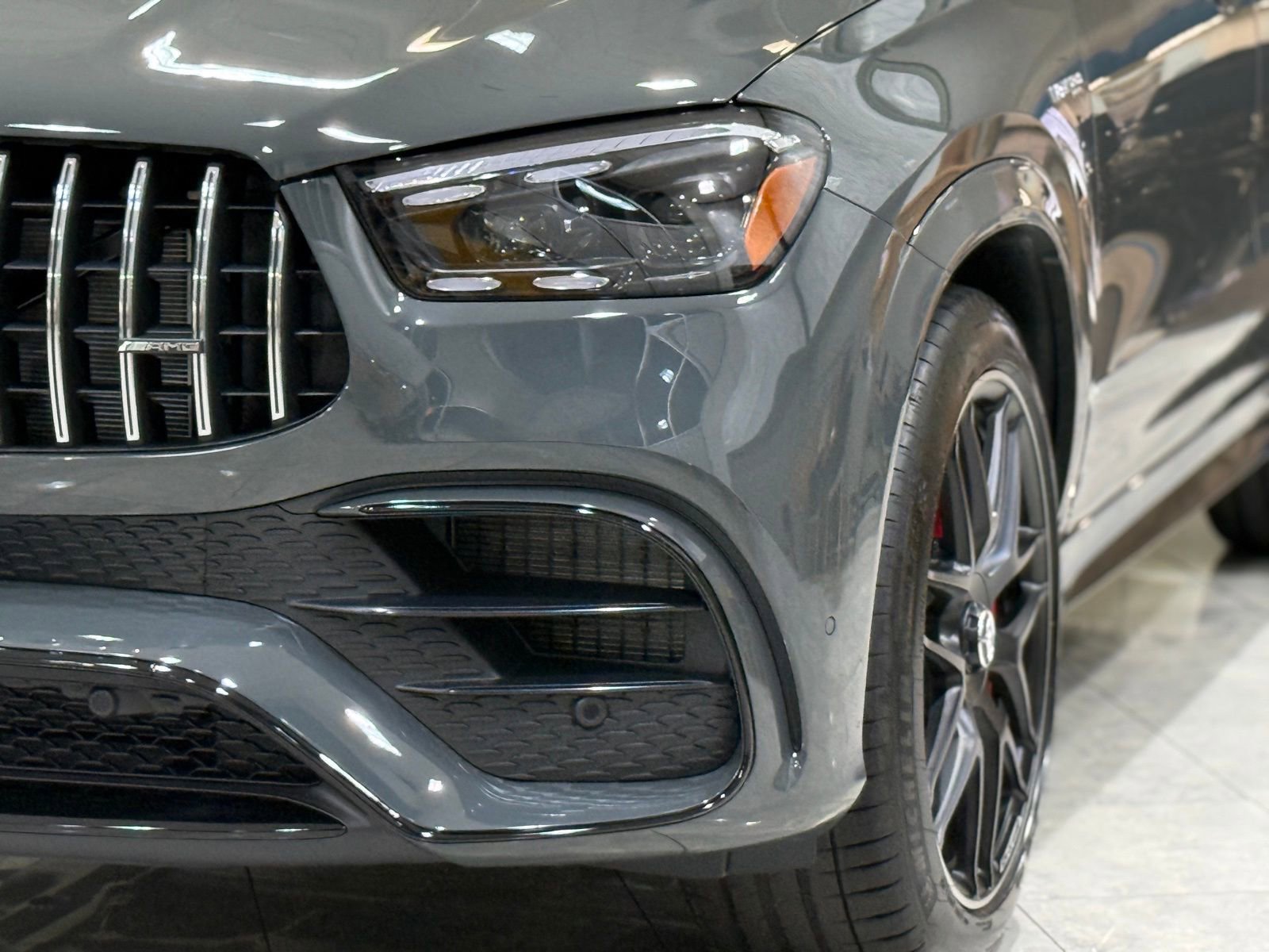 New 2026 Mercedes-Benz GLE 63 AMG S image 4