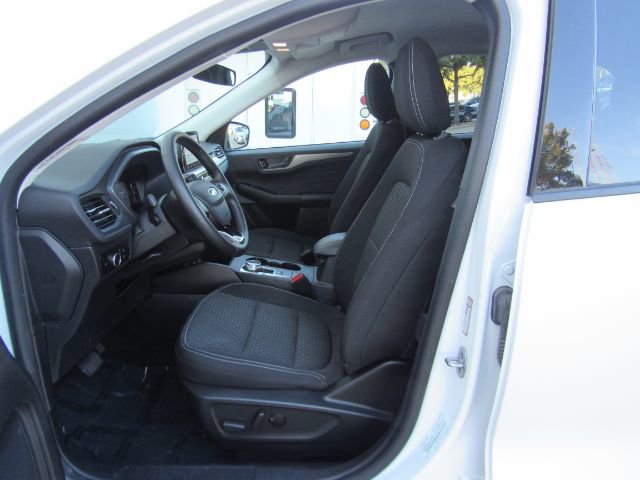 Used 2023 Ford Escape Active image 11