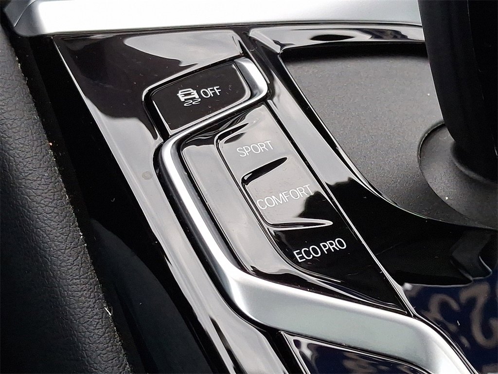 Certified 2023 BMW 530i xDrive w/ Premium Package image 26