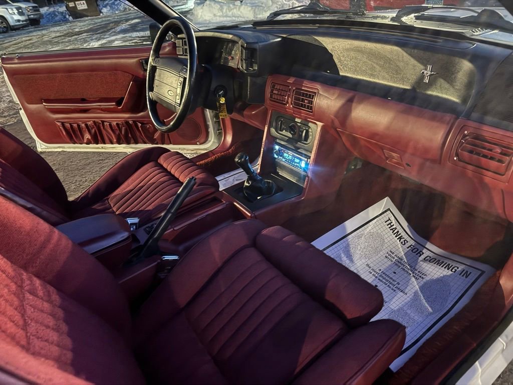 Used 1990 Ford Mustang LX image 20