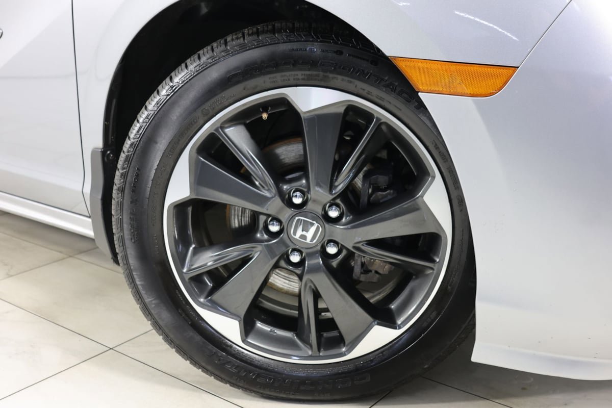 Used 2023 Honda Odyssey Elite image 15