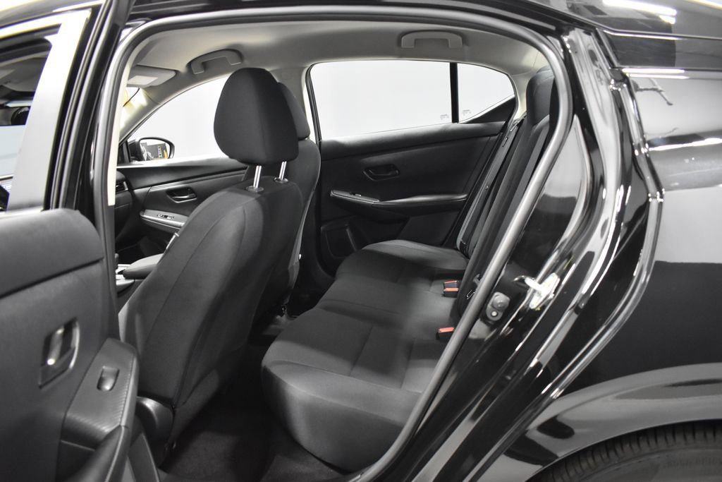 Used 2025 Nissan Sentra S image 27