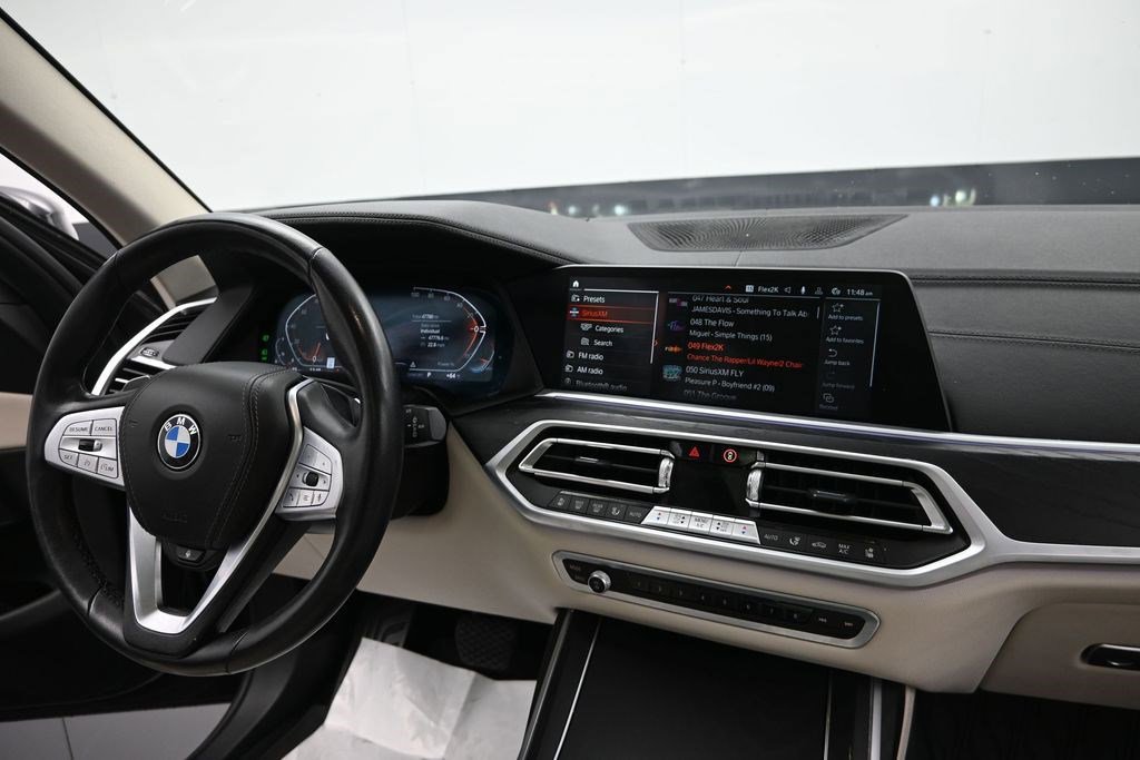 Used 2022 BMW X7 xDrive40i w/ Executive Package AWD/4WD image 14