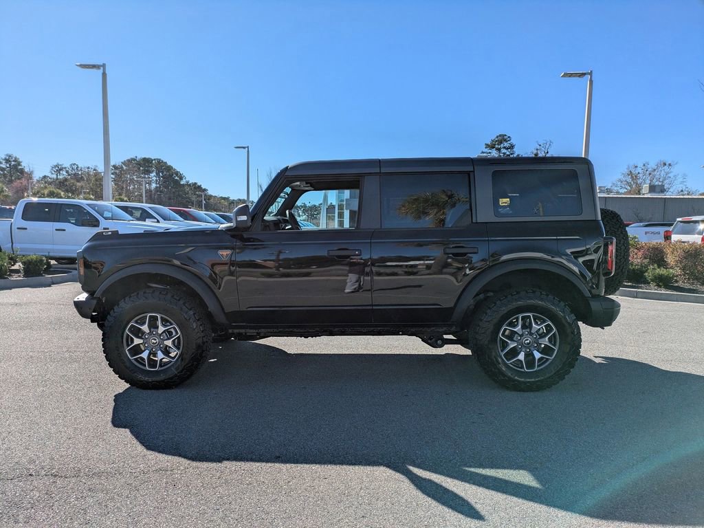 New 2025 Ford Bronco Badlands image 7