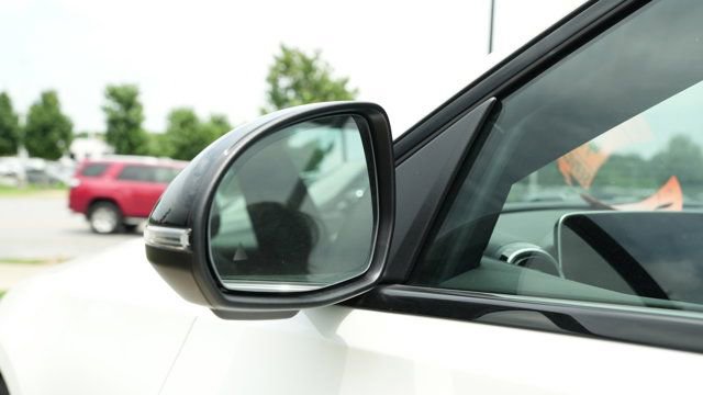 Certified 2025 Mercedes-Benz C 300 4MATIC Sedan image 14