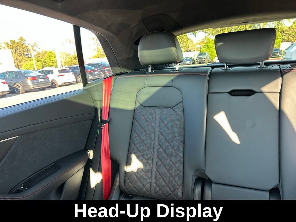 New 2026 Audi SQ8 Prestige image 12