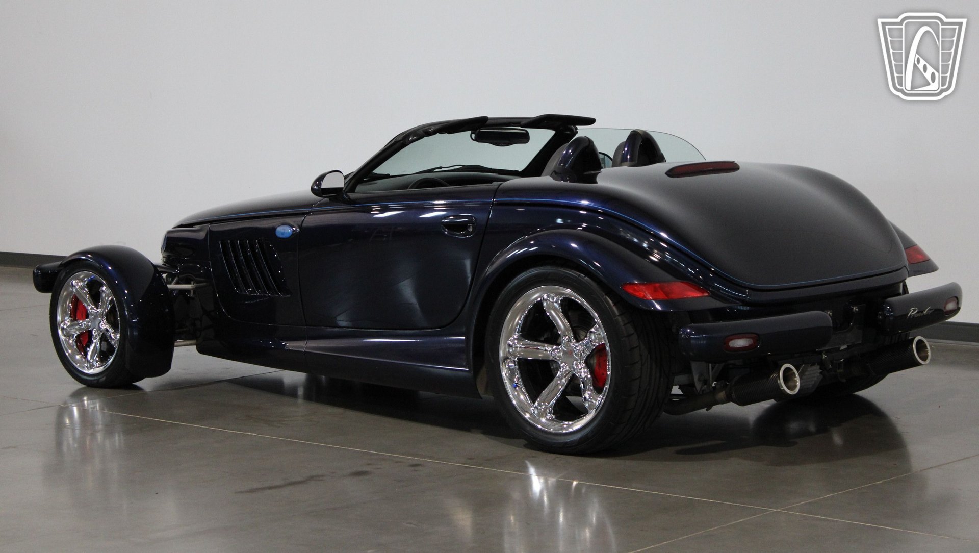 Used 2001 Chrysler Prowler RWD image 26