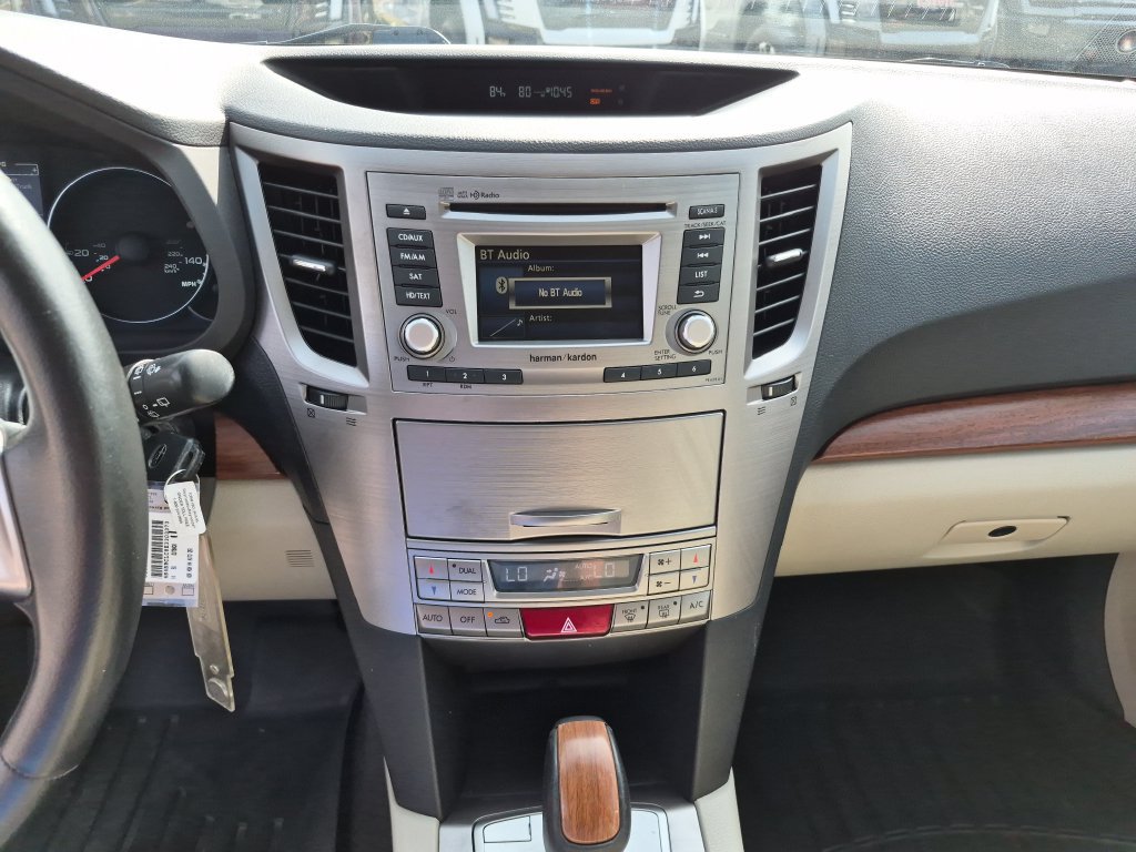 Used 2014 Subaru Outback 2.5i Limited AWD/4WD image 26