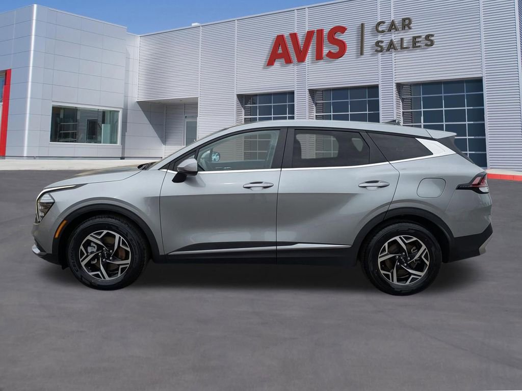 Used 2024 Kia Sportage LX image 10