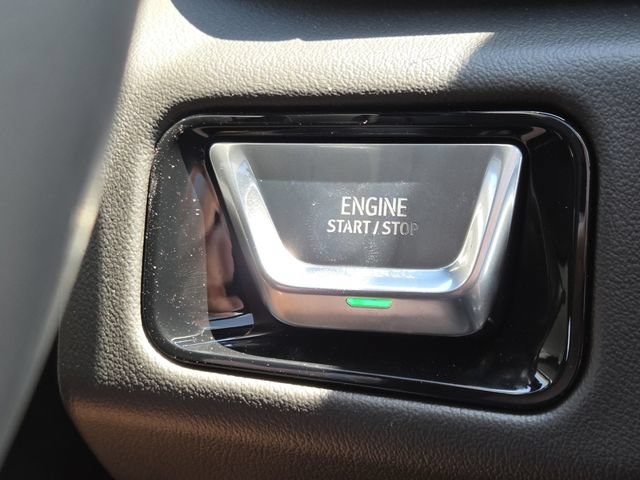 New 2026 GMC Yukon Elevation w/ Elevation Premium Package AWD/4WD image 17