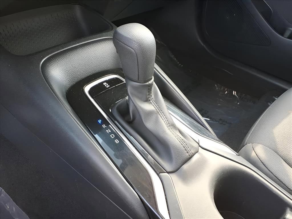 Used 2023 Toyota Corolla LE image 18