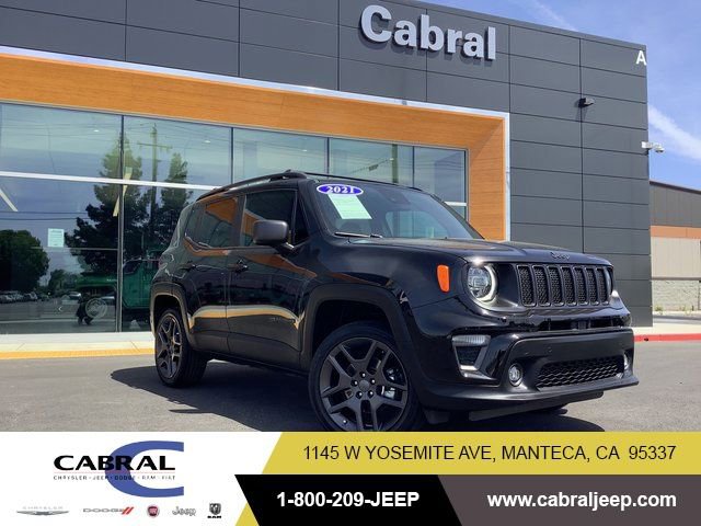 Used 2021 Jeep Renegade Latitude w/ Luxury Group II AWD/4WD image 1