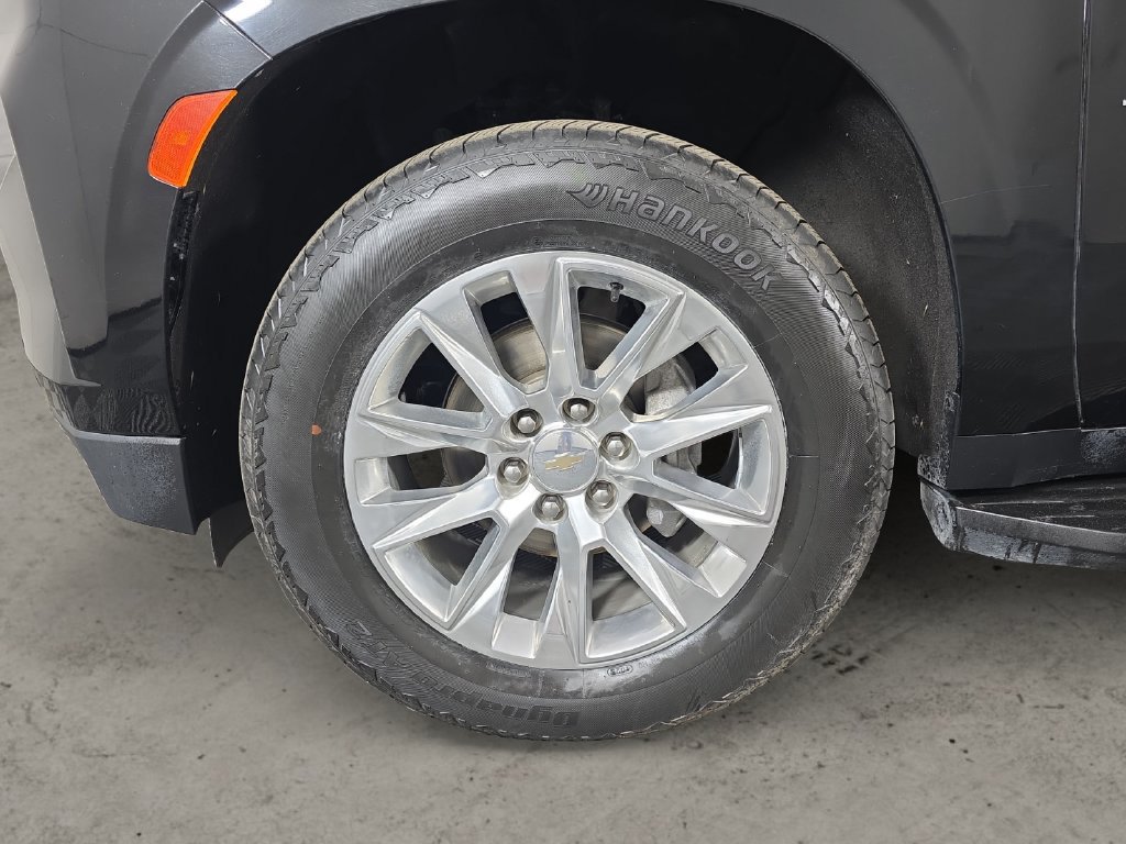 Used 2024 Chevrolet Tahoe Premier AWD/4WD image 9