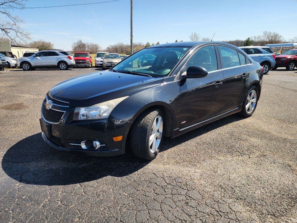Used 2014 Chevrolet Cruze LT w/ RS Package FWD image 9