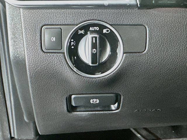 Used 2018 Mercedes-Benz GLS 550 4MATIC image 12