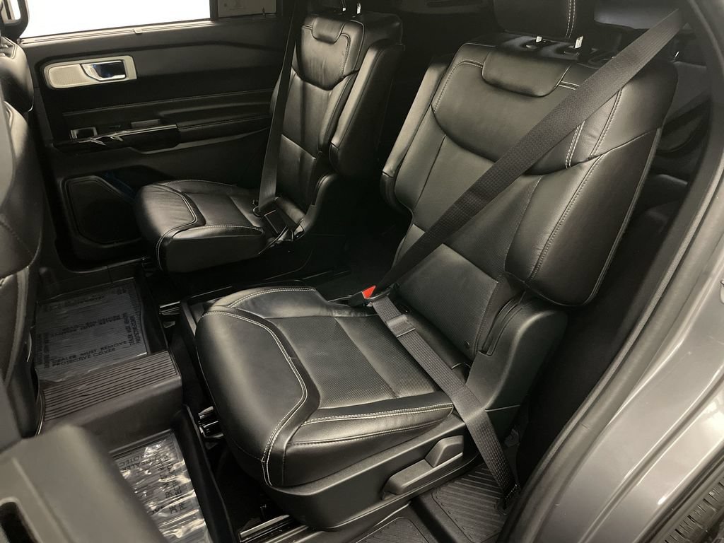 Used 2021 Ford Explorer ST w/ Equipment Group 401A AWD/4WD image 18