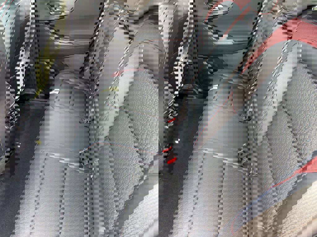 New 2026 Chevrolet Equinox RS image 21