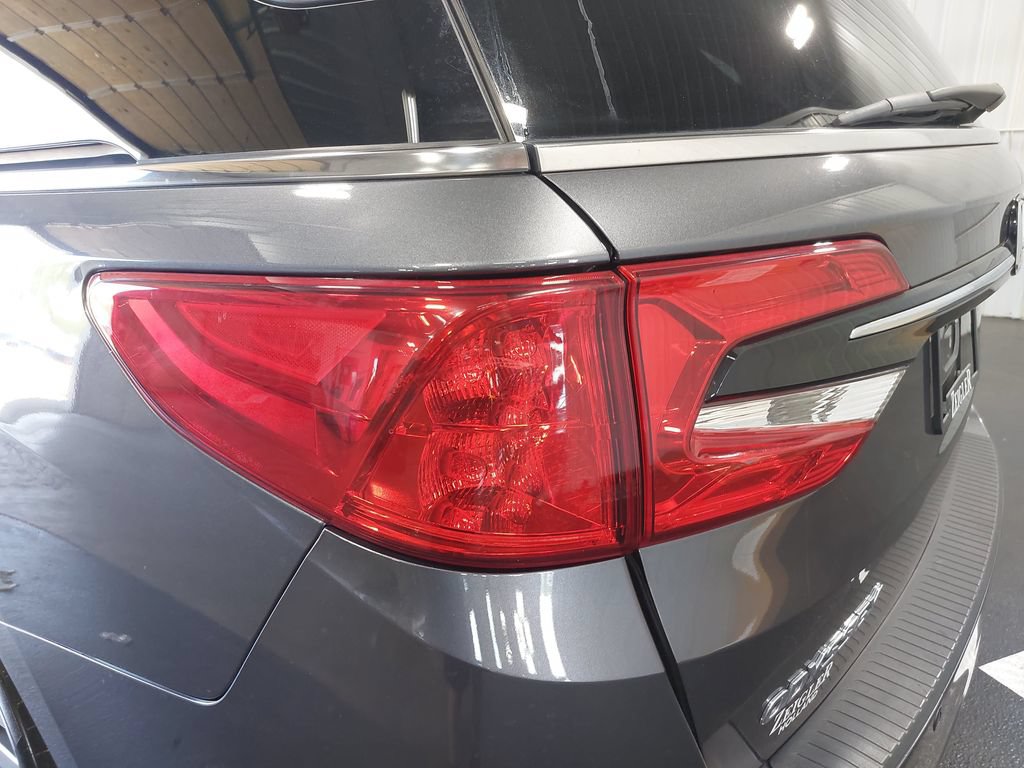 Used 2023 Honda Odyssey Touring image 36