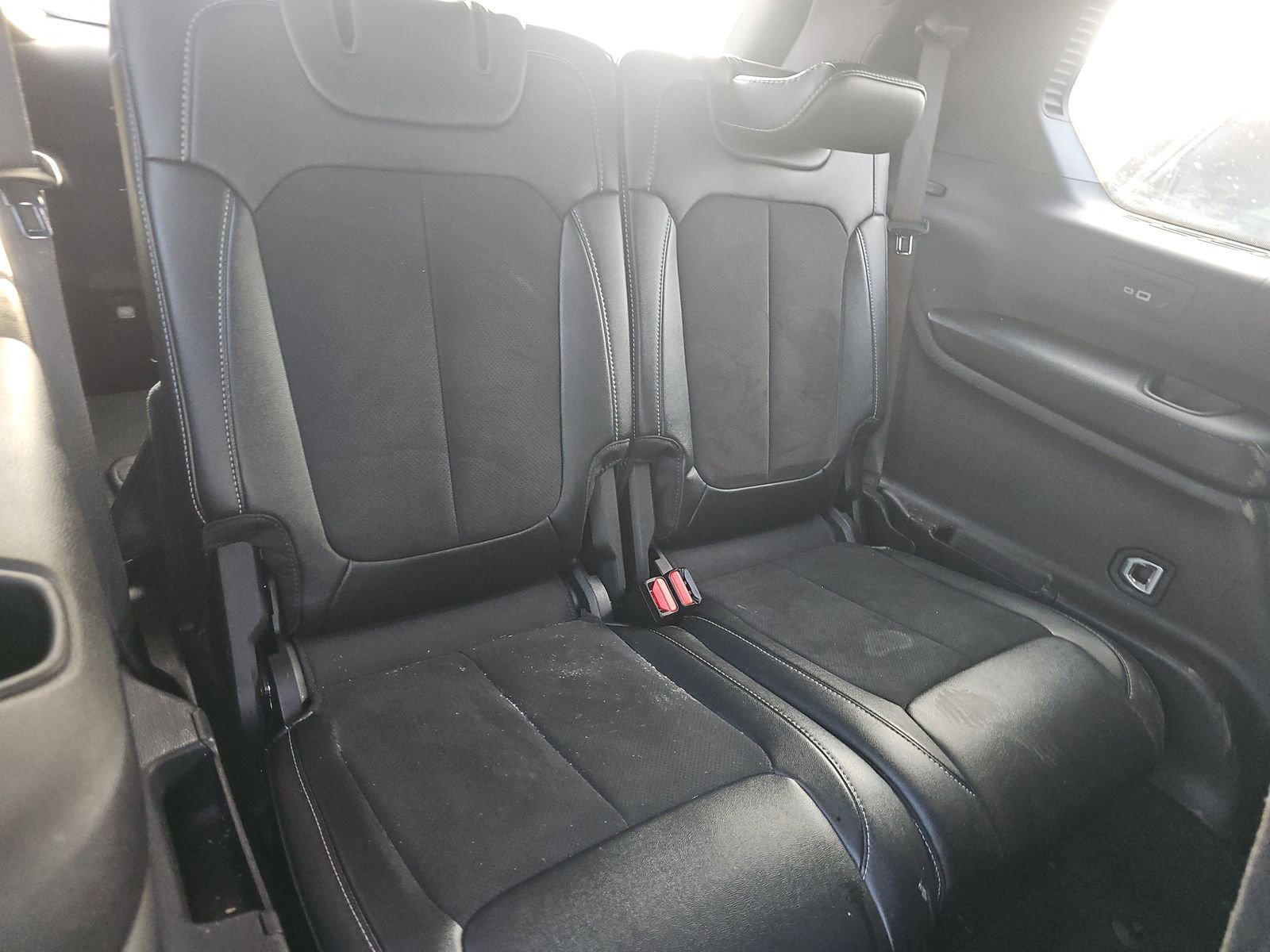 Used 2024 Jeep Grand Cherokee L Altitude image 6