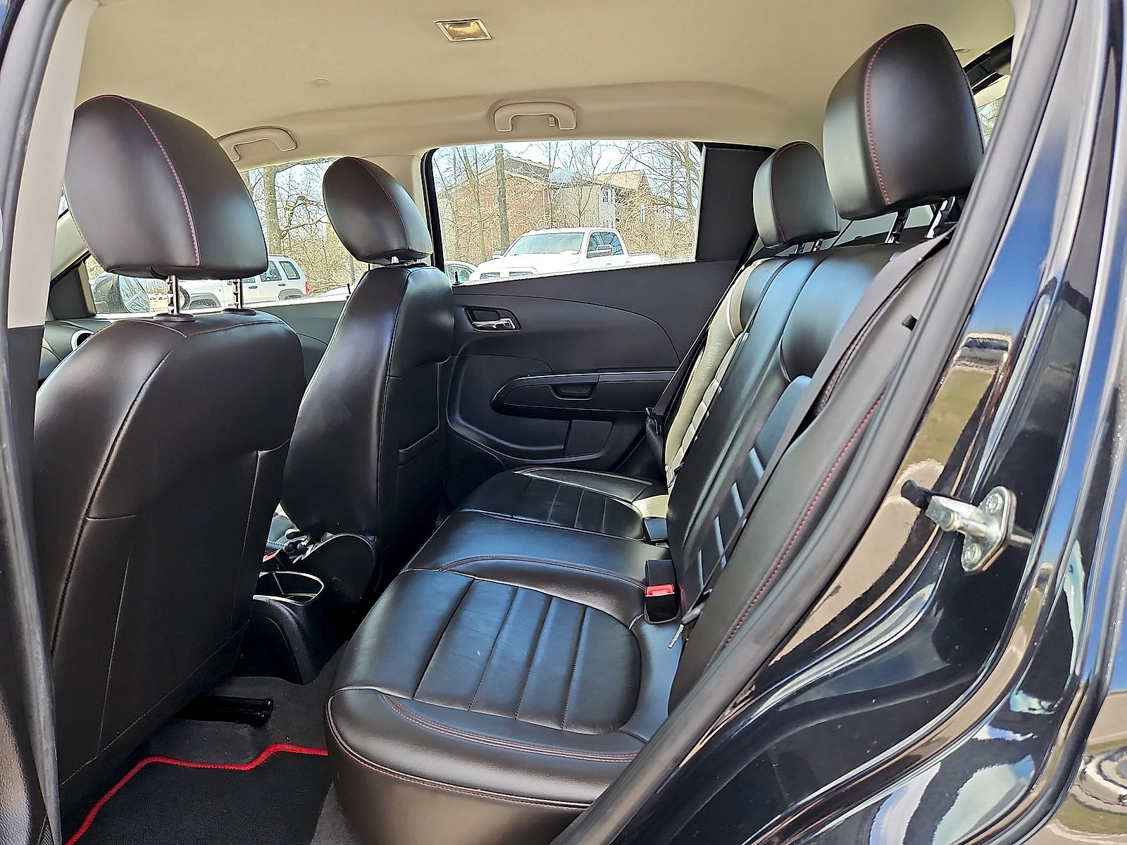 Used 2015 Chevrolet Sonic RS w/ Advanced Safety Package FWD image 20