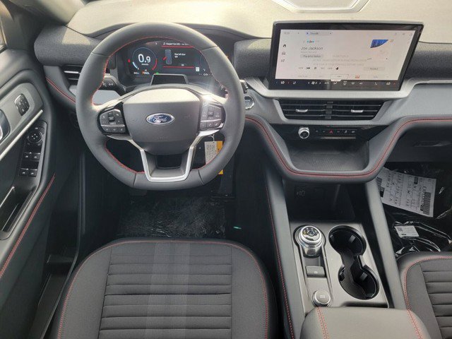 Used 2026 Ford Explorer ST-Line w/ ST-Line Street Pack RWD image 12