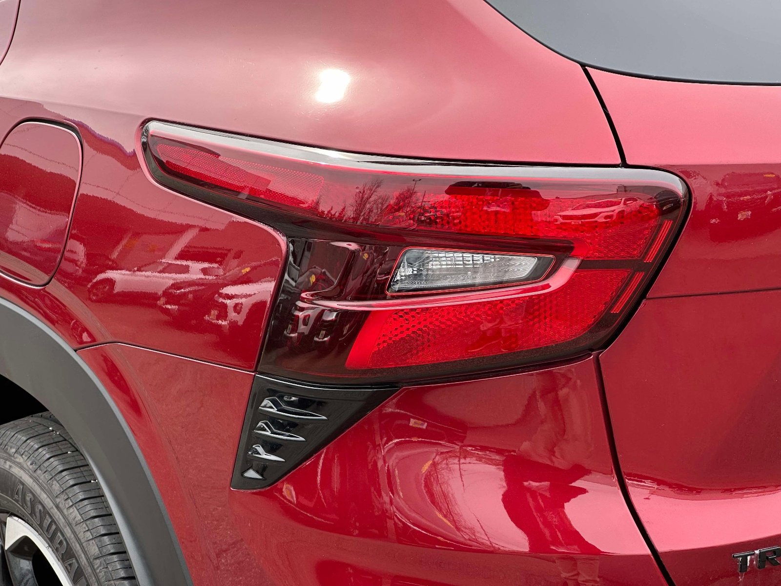 Certified 2024 Chevrolet Trax RS image 9