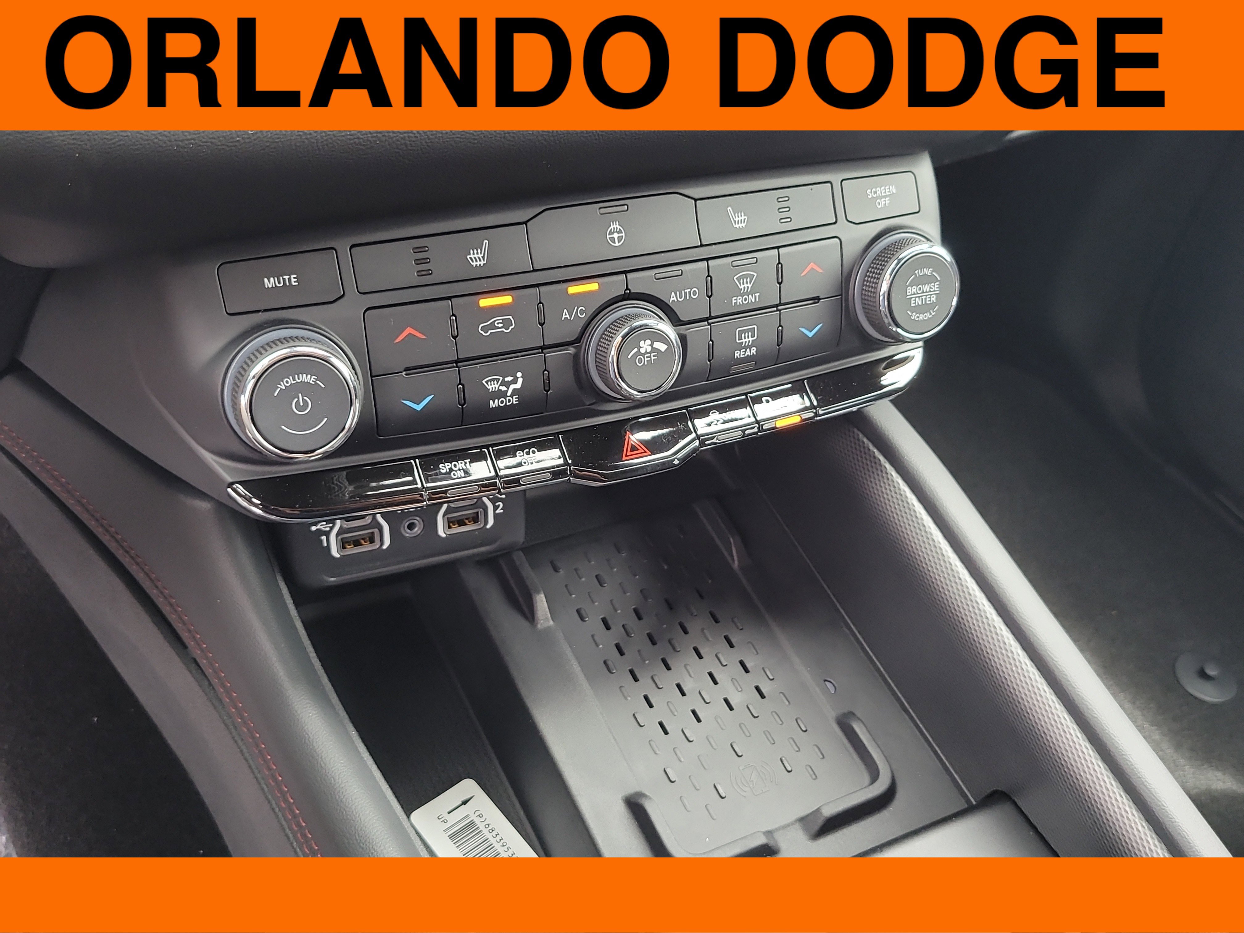 New 2025 Dodge Durango R/T w/ Blacktop Package image 19