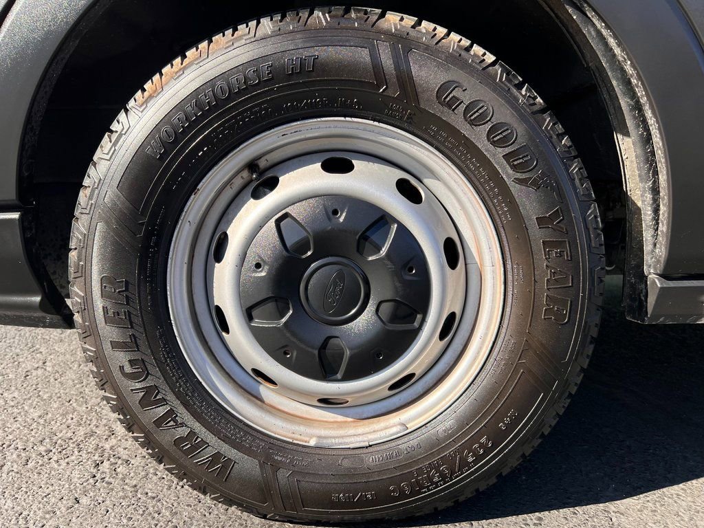 Used 2019 Ford Transit 350 XLT image 23