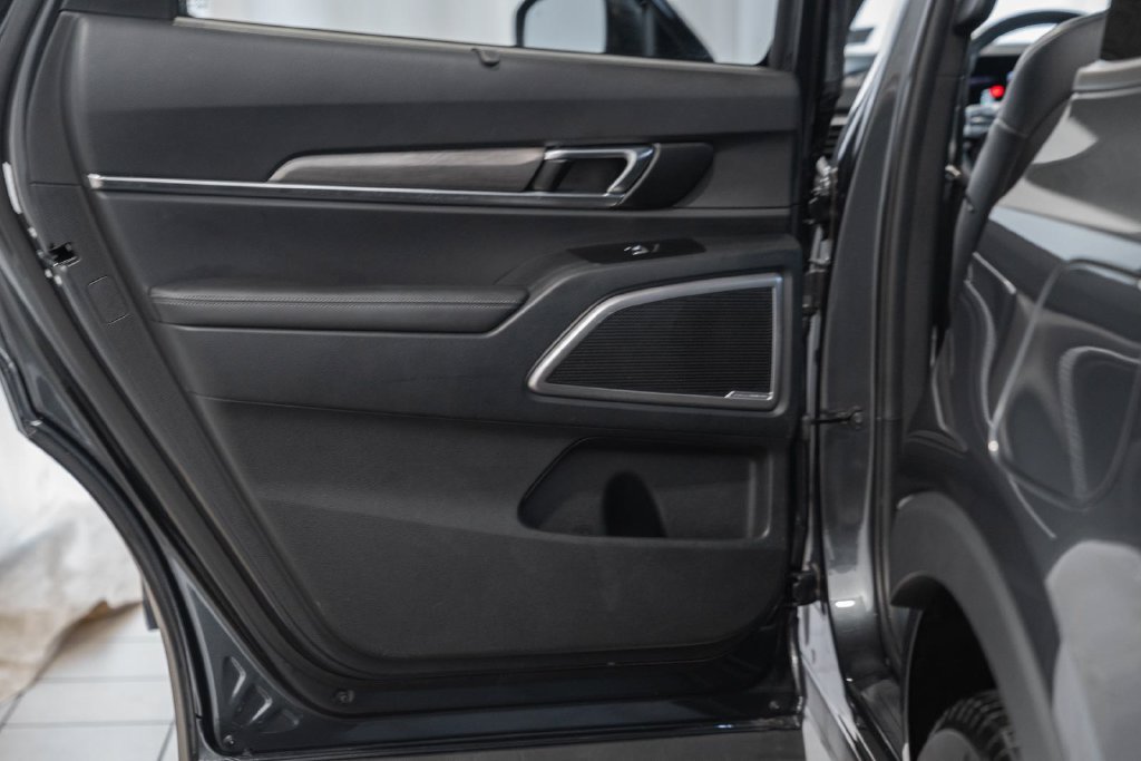 Used 2024 Kia Telluride EX X-Line AWD/4WD image 34